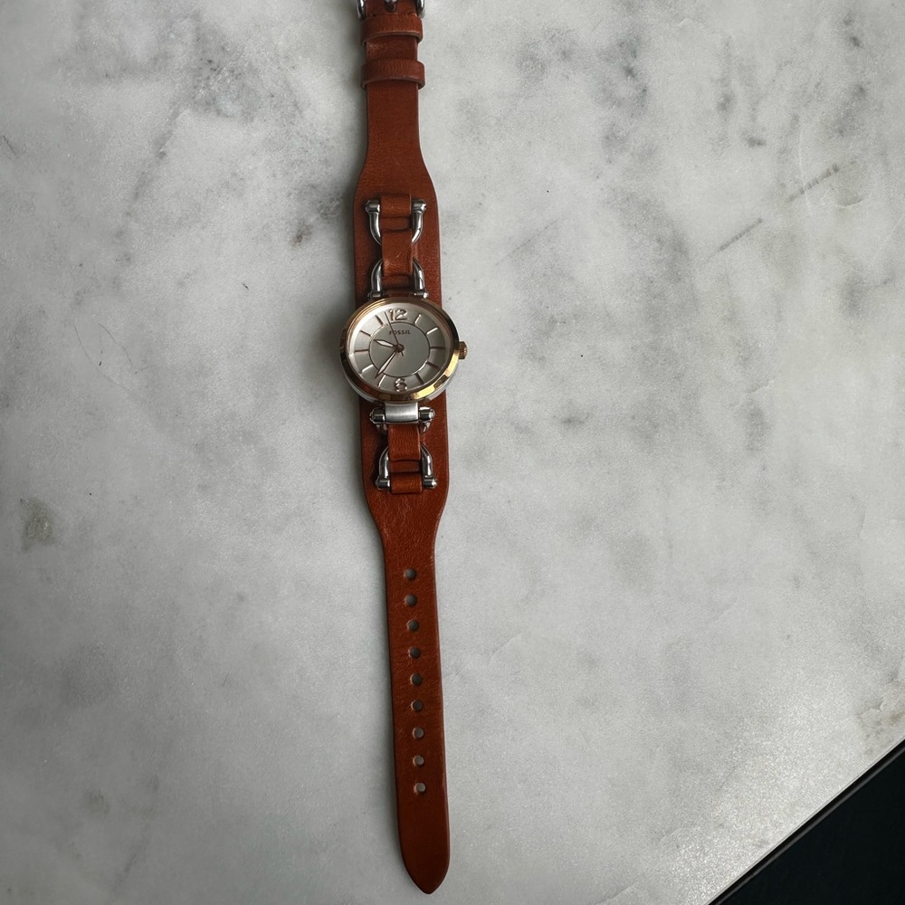 Fossil watch Brown Leather Strap Silver and Gold wardware